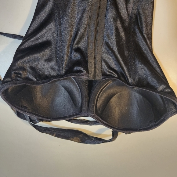 Spirit Halloween black bustier size M - Picture 8 of 8